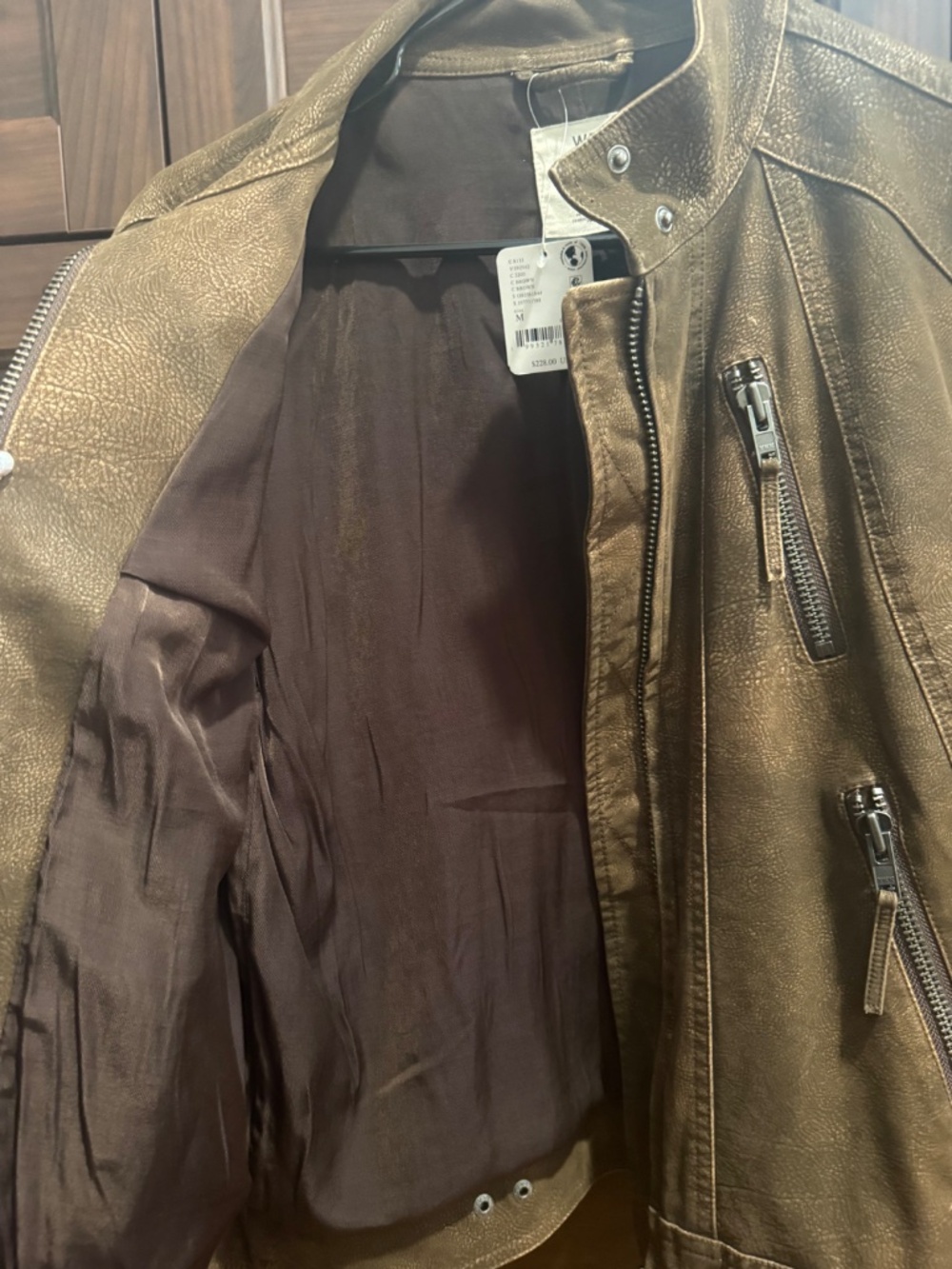 Jacket - Picture 3 of 4